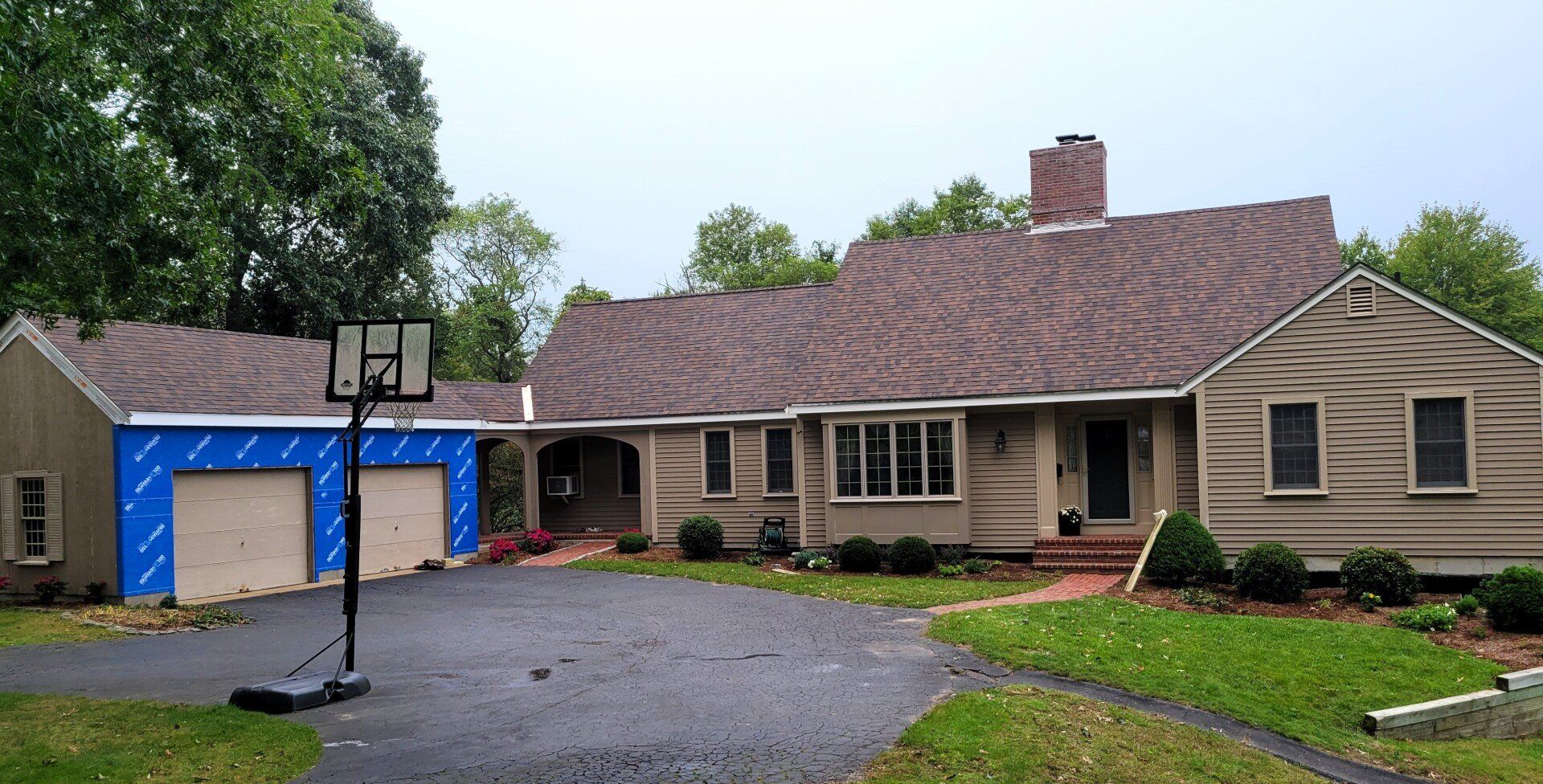 Asphalt Shingles Fall River